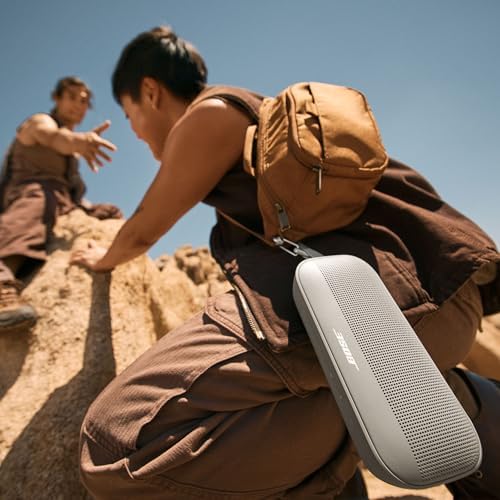 Bose SoundLink Flex Bluetooth Speaker (2nd Gen) - Portable Outdoor Speaker with Hi-Fi Audio | Sandstone product image 12